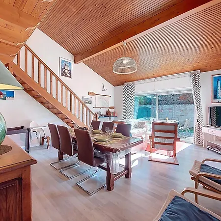 Semesterbostad Les Floriales By Interhome