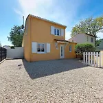 בית נופש Les Floriales By Interhome *