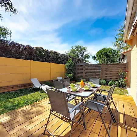 Les Floriales By Interhome * Vaux-sur-Mer